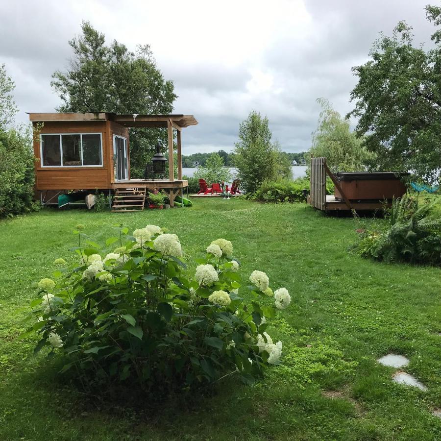 Le Gite Du Lac A La Tortue Herouxville 外观 照片