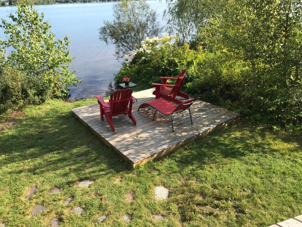 Le Gite Du Lac A La Tortue Herouxville 外观 照片